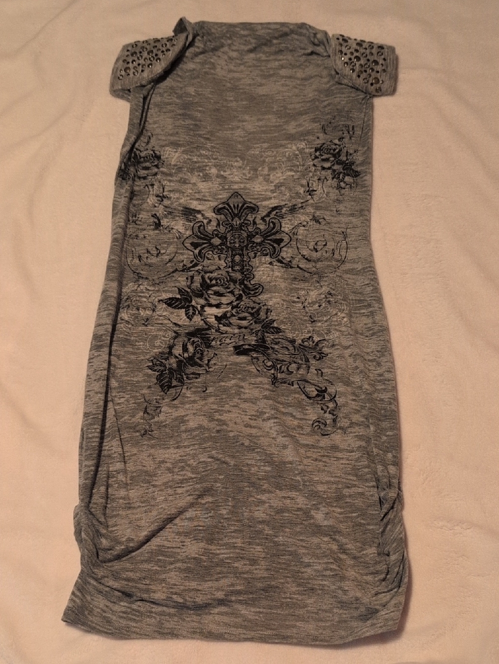 Gray Studded Sleeve Graphic Tunic Dress